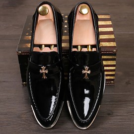 Men's Shoes Pointed Patent Leather Fashion Shoes Wedding / Leisure / Banquet Black Red Yellow  