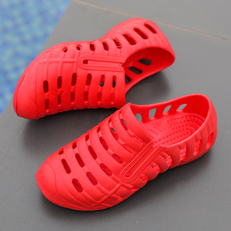 Men Fashion Solid Color Hollow Non-Slip Sandals