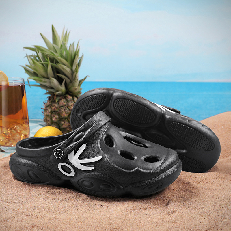 Men Fashion Breathable Hollow Thick Sole Non-Slip Sports Beach Sandals