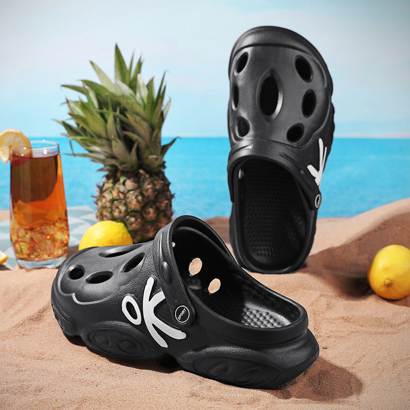 Men Fashion Breathable Hollow Thick Sole Non-Slip Sports Beach Sandals