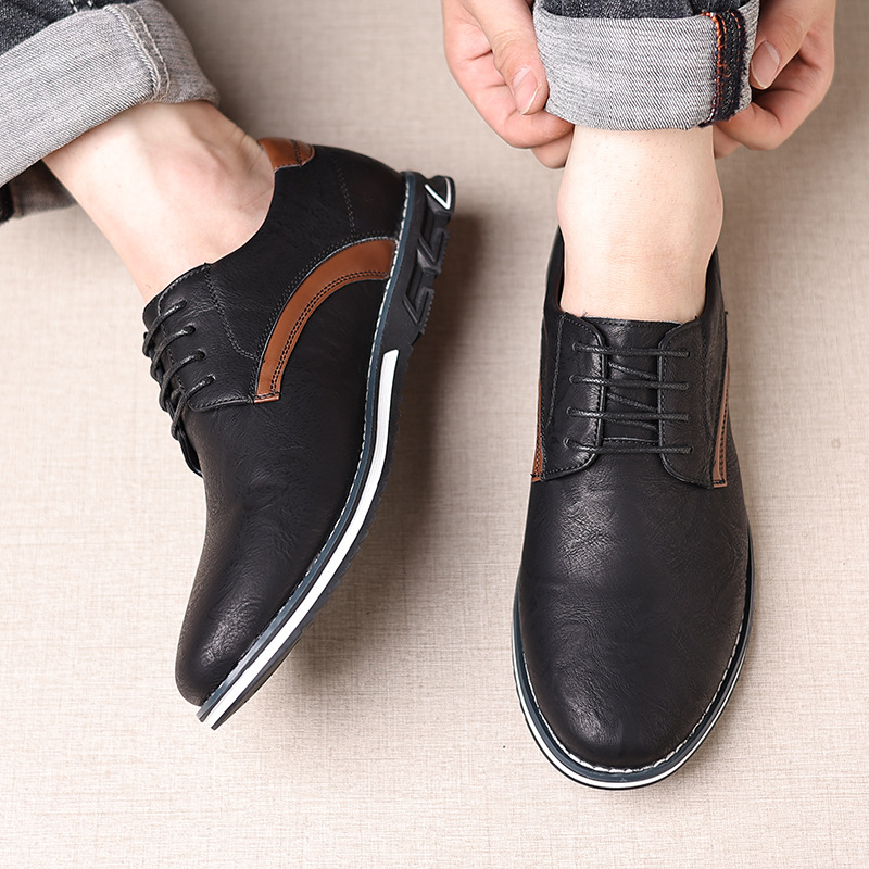 Plus Size Men Retro Casual Leather Shoes